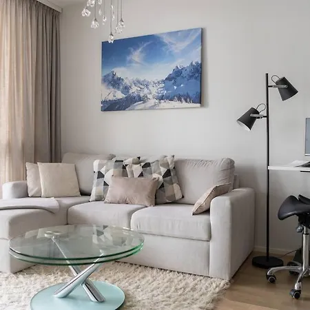 1br With Sauna In Pitajanmaki Lejlighed Helsinki